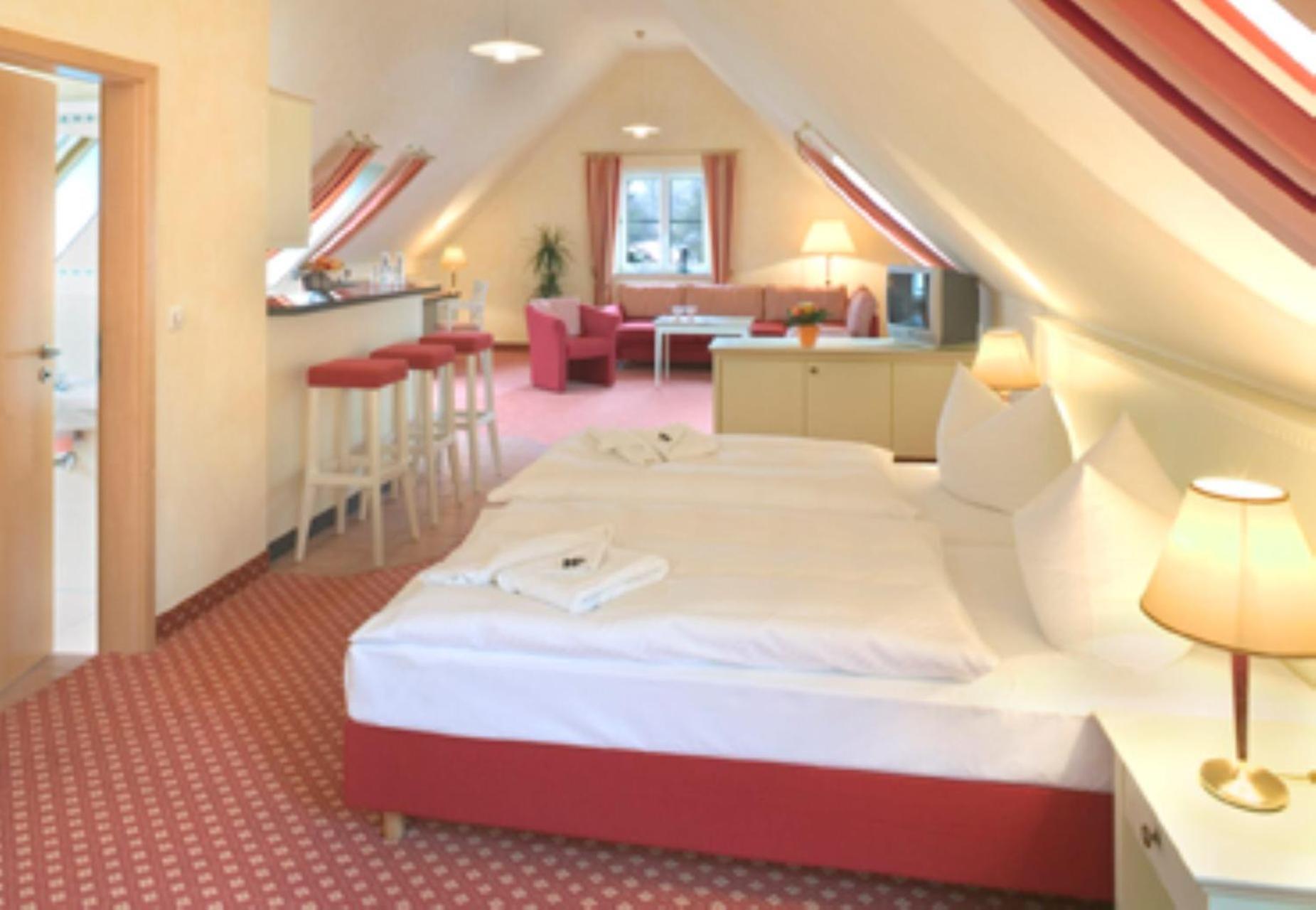 Hotel Landgasthof Hofmeier Hetzenhausen Экстерьер фото